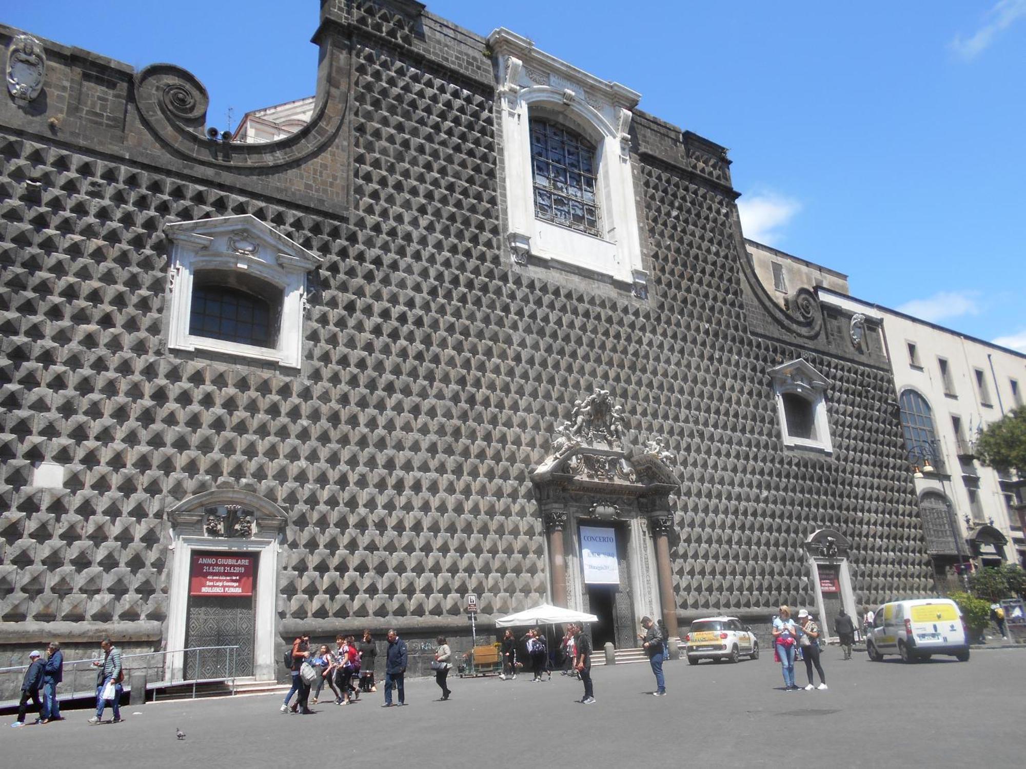 Manuela Apartments Centro Storico Naples Luaran gambar